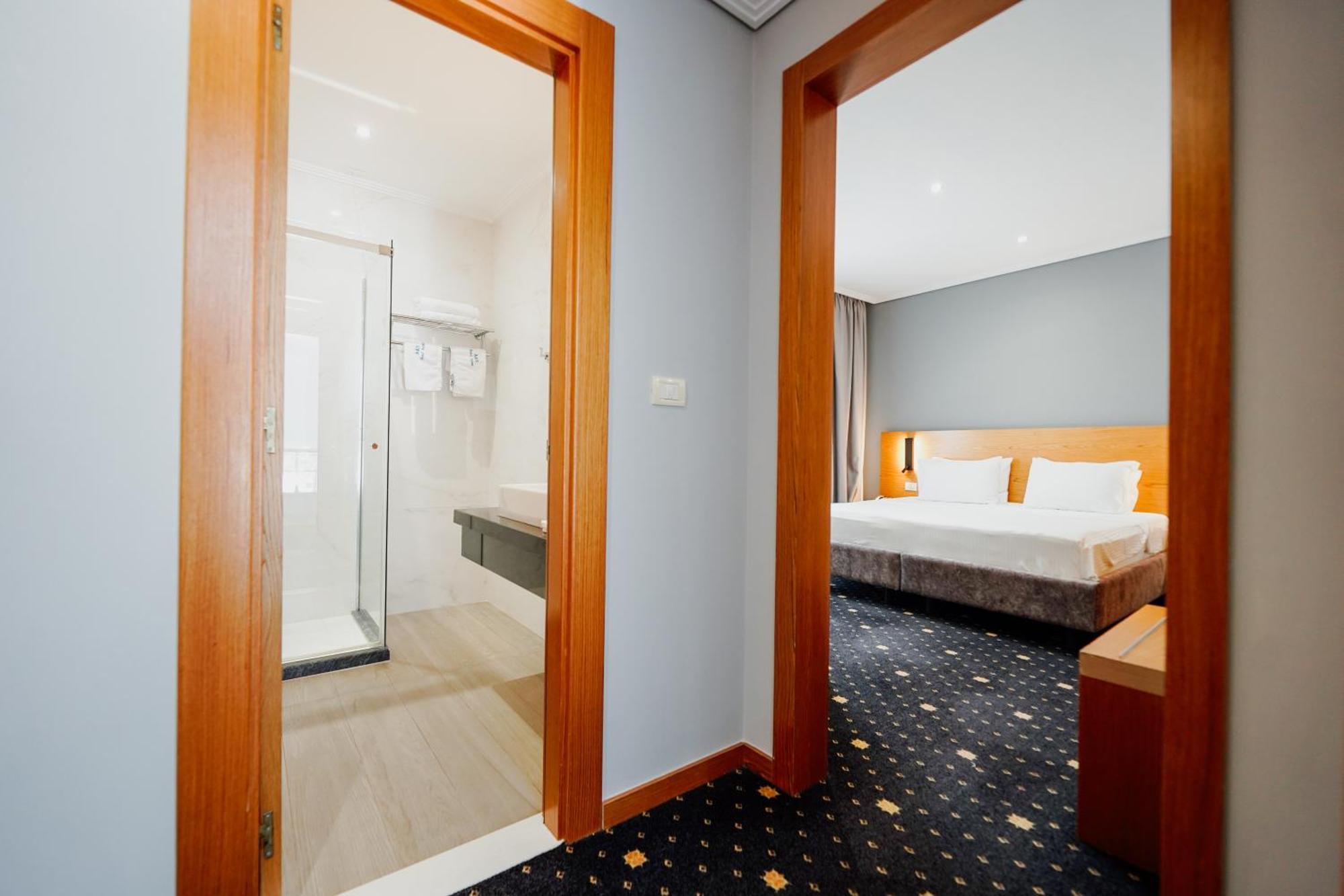 Hotel Agimi ซารานเดอ ภายนอก รูปภาพ